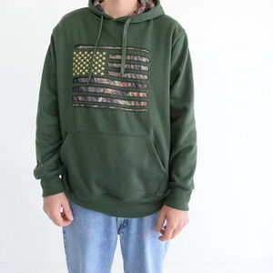 Mossy Oak Green And Brown  Camo Patriotic Flag Hooded Pullover Sweater Large